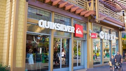 strijd Bukken Gastheer van Quiksilver - Shops Services On Downtown Disney Anaheim, California