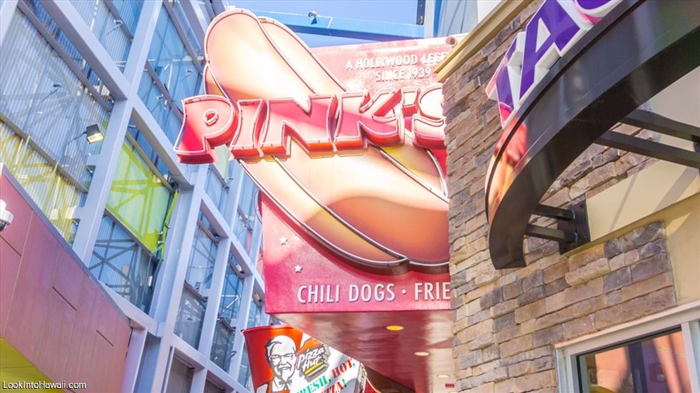 Pictures of Pinks Famous Hot Dogs - Universal CityWalk - Universal City