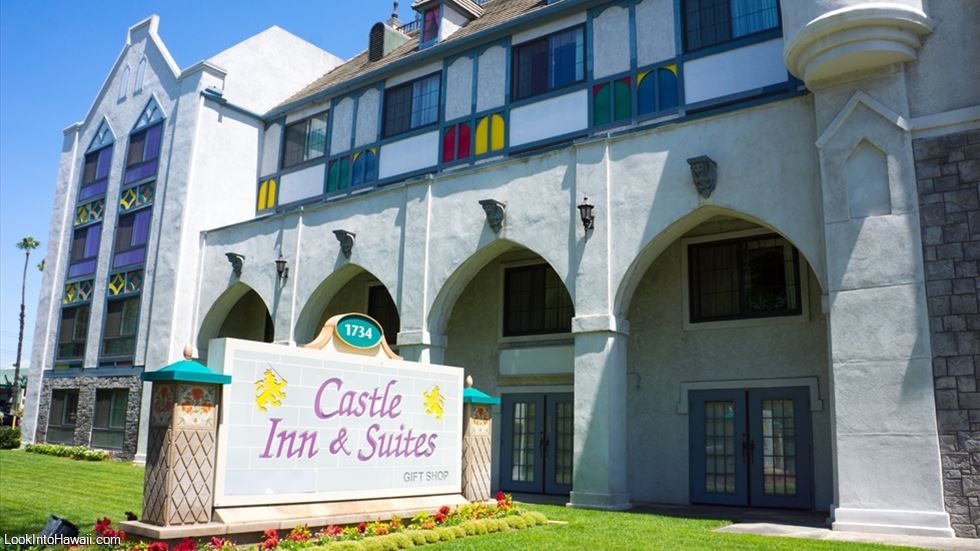 Castle Inn & Suites