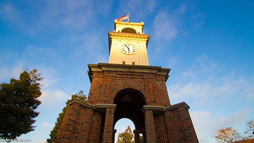 Santa Cruz Town Clock
